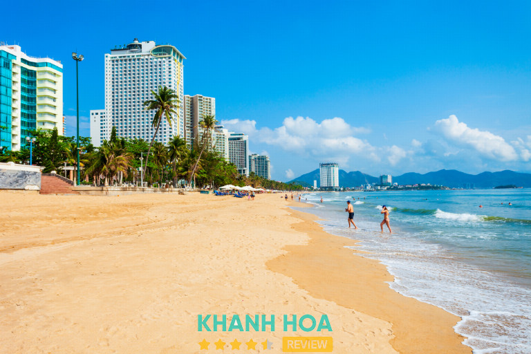 Bãi biển nha trang