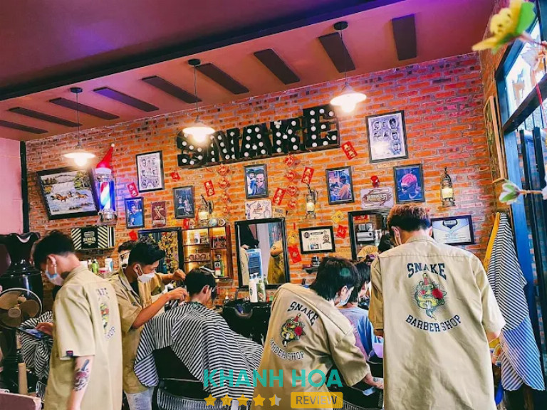 Snake Barber Shop, Nha Trang