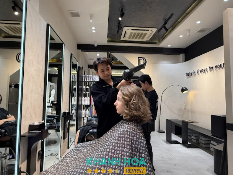 Traky Hair Salon, Nha Trang