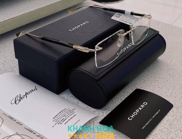 Mắt Kính Thuốc Ngọc Vân, Nha Trang