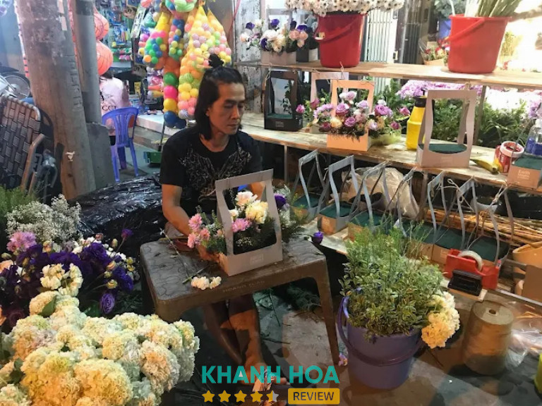 Jam Jar Flowers, Nha Trang