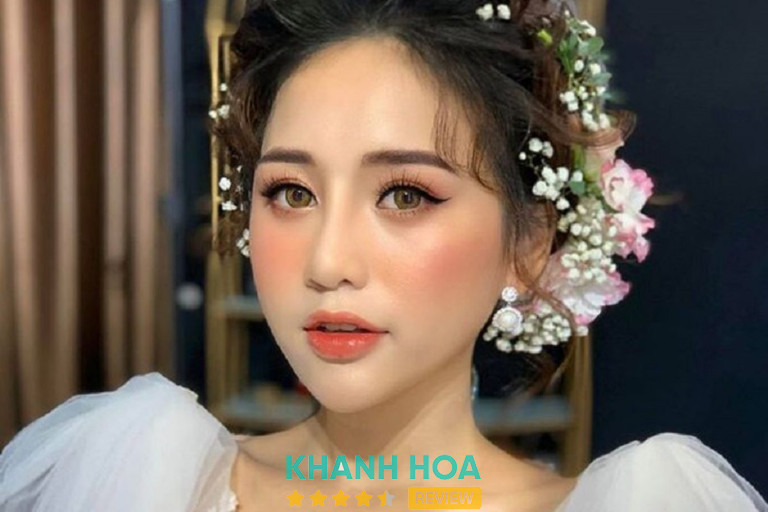 Dori Make Up Store, Nha Trang