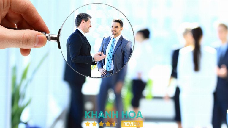 Thám tử Thiên Triều, Nha Trang