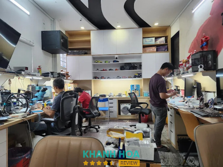 Tuấn BlackBerry Store, Nha Trang