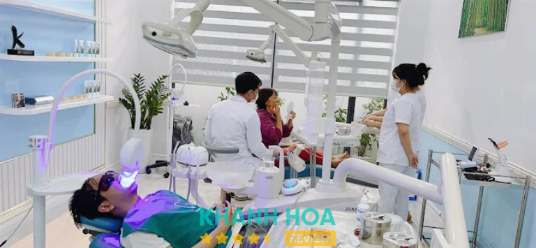 Nha Khoa Thẩm Mỹ V - V Dental Clinic, Nha Trang