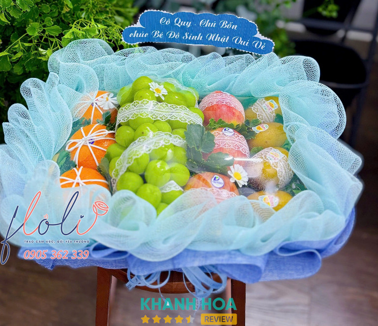 Thiết kế giỏ và hộp trái cây độc đáo, màu sắc bắt mắt