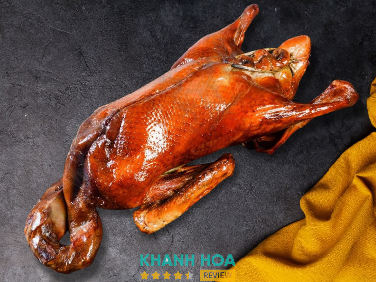 Quan sát màu sắc và lớp da