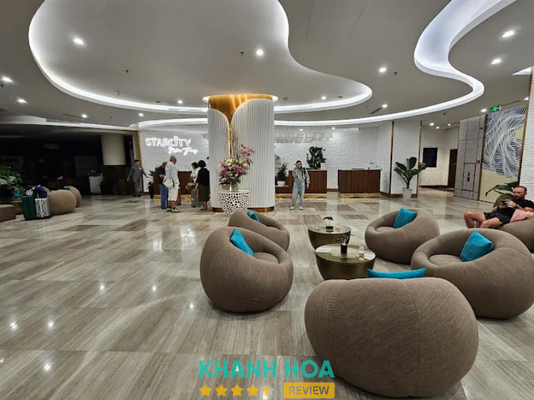 Starcity Hotel & Condotel Beachfront, Nha Trang