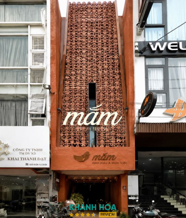 Mắm Restaurant - 72 Nguyễn Thiện Thuật
