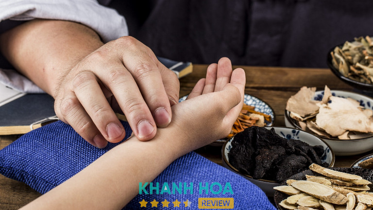 Đội ngũ bác sĩ, lương y có kinh nghiệm