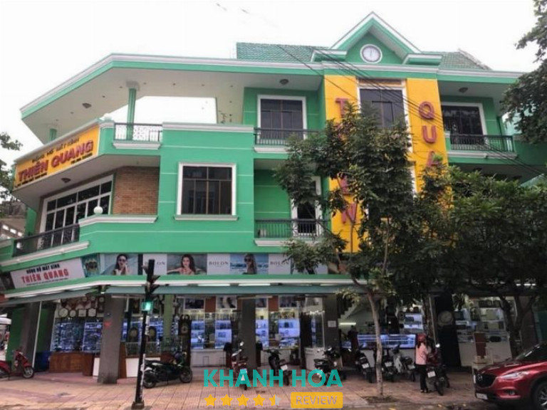 Cửa Hàng Kính Mắt Thiên Quang, Phan Rang