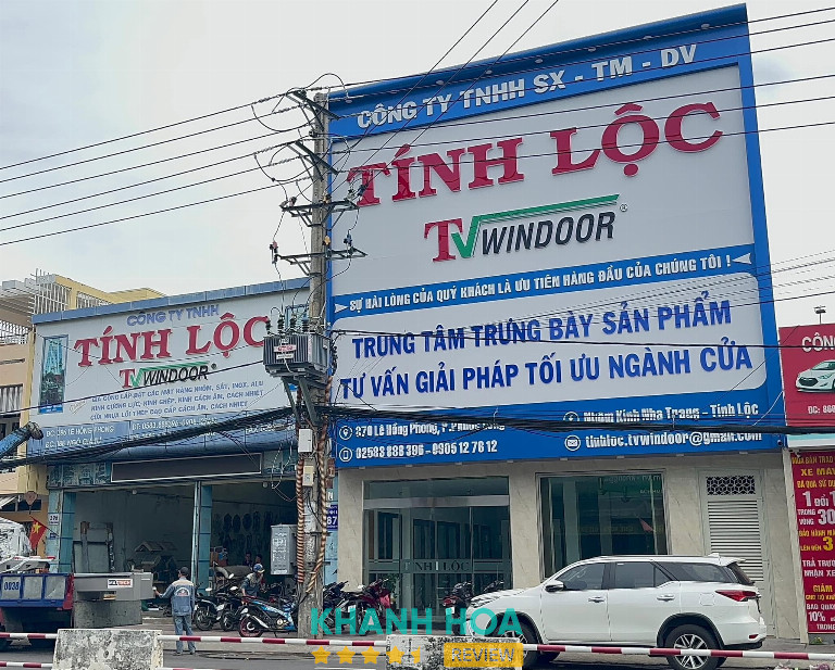 Công Ty TNHH Tính Lộc là Đơn vị thi công cầu thang kính tại Nha Trang, Khánh Hòa uy tín