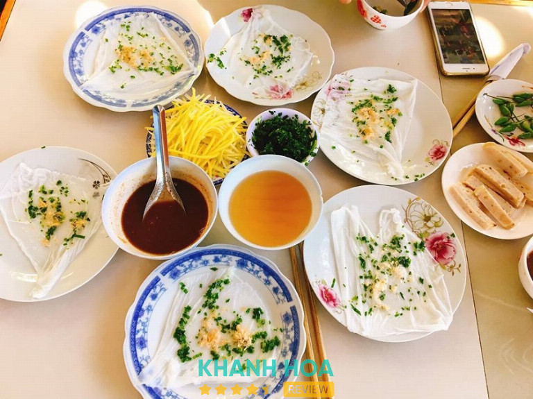 Bánh ướt Diên Khánh đặc sản nổi tiếng Khánh Hòa