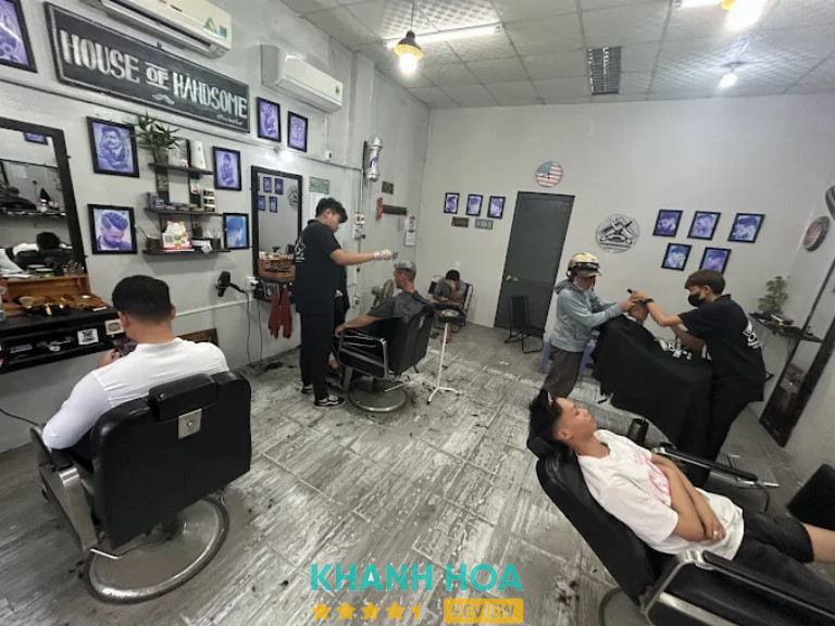 Barber Two.Brothers, Cam Ranh