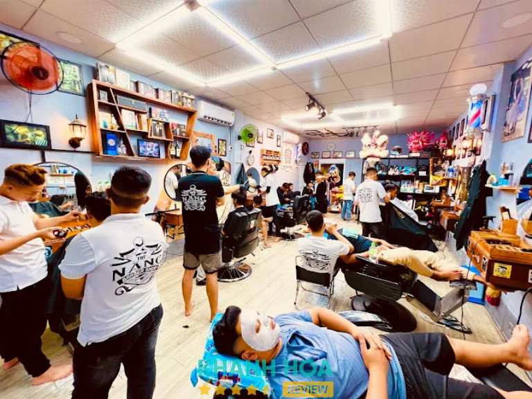 Năng BarBer Shop, Cam Ranh