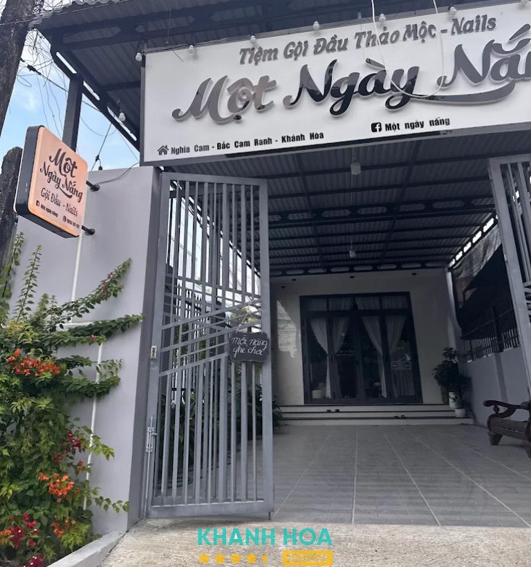 Tiệm làm nail tại Cam Ranh