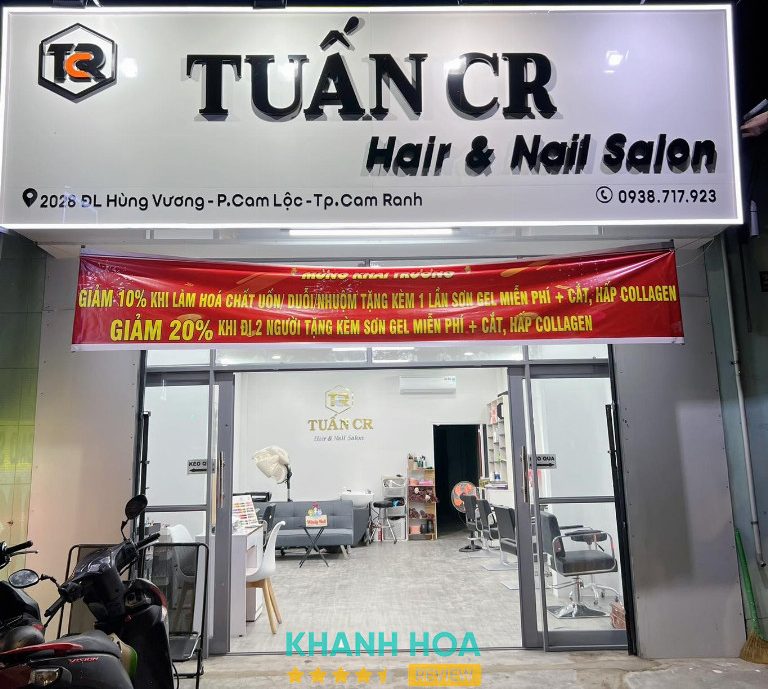 Salon Tuấn CR Tiệm nail ở Cam Ranh