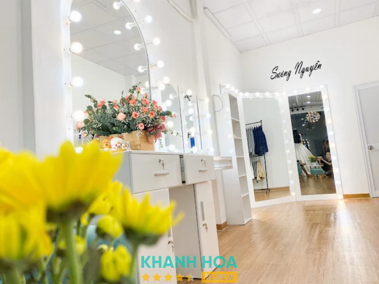 Makeup Sương Nguyễn Cam Lâm