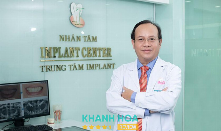 TS.BS Võ Văn Nhân – nhà sáng lập Nha khoa Nhân Tâm, gần 30 năm kinh nghiệm trong lĩnh vực cấy ghép implant