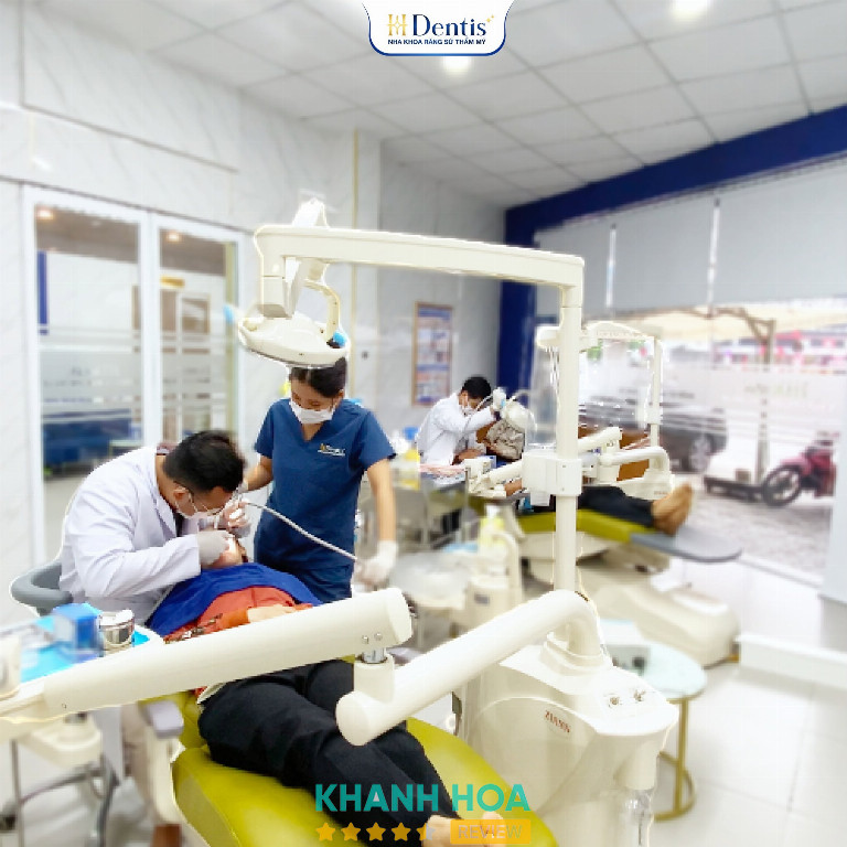 Nha Khoa Răng Sứ Thẩm Mỹ - H Dentis Diên Khánh